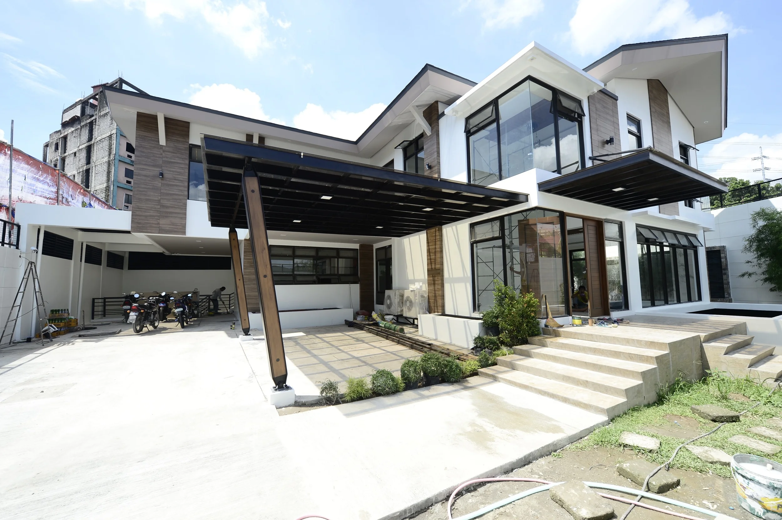 Tandang Sora 2 Storey Residence with Basement, architecture architecture project by MPAAI
